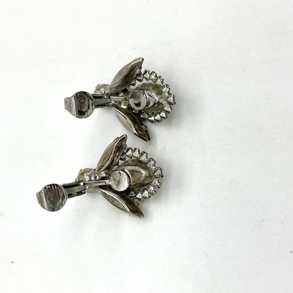 Rhinestone‎ Clip On Earrings Marquise Accents Vintage Style Silver Toned